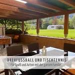 Familien Im *
