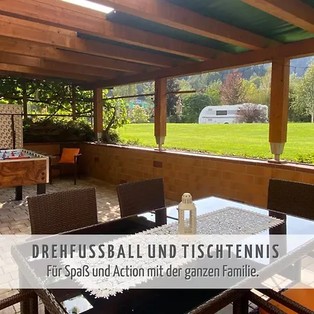 Familien „im Landhaus“ *