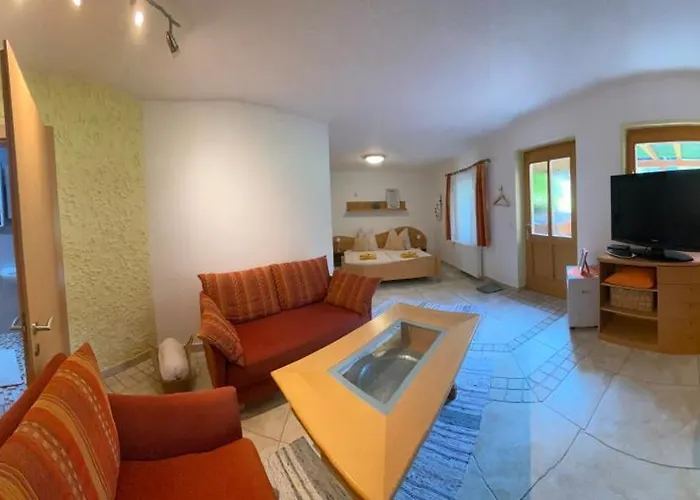 Little Paradises - Familien Im * Gaal